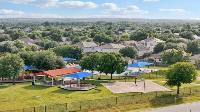 $344,999 | 202 Waterlily Way, Hutto, TX 78634