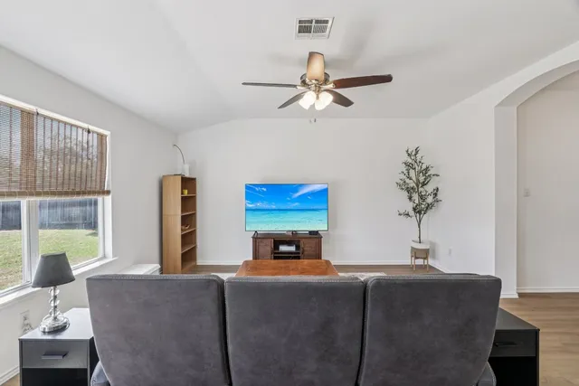 $344,999 | 202 Waterlily Way, Hutto, TX 78634