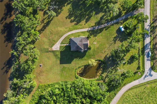 $879,000 | 7088 County Road 659, Brazoria, TX 77422