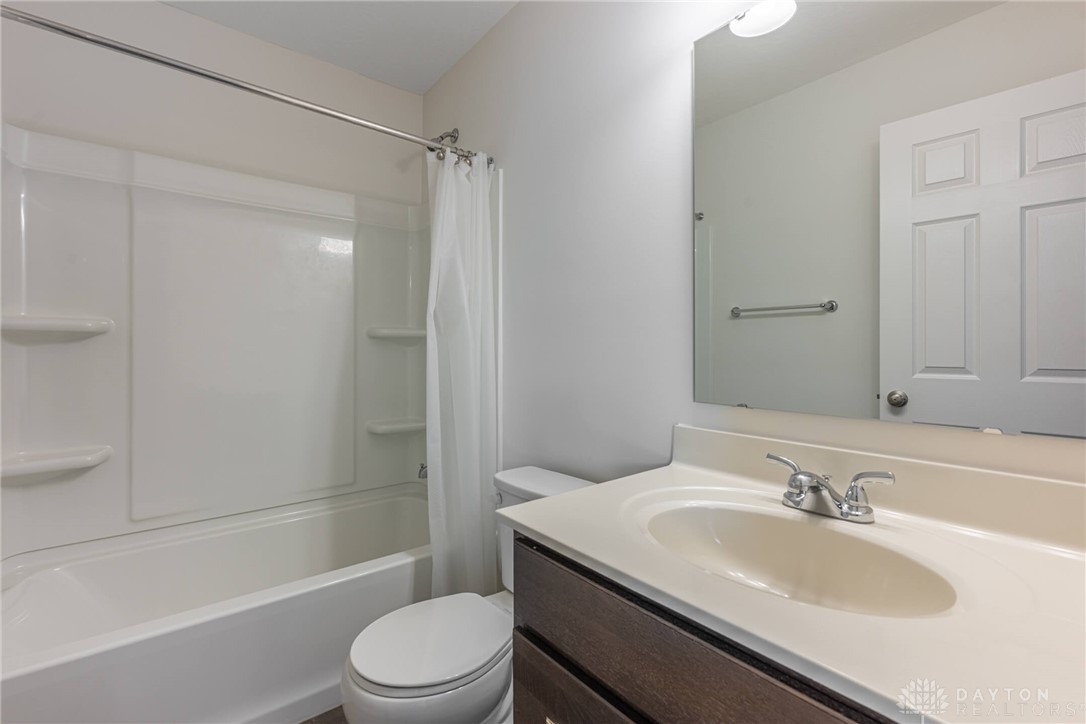 3656 Persimmon Ridge Place Bellbrook, OH 45305 - Photo 25 of 47