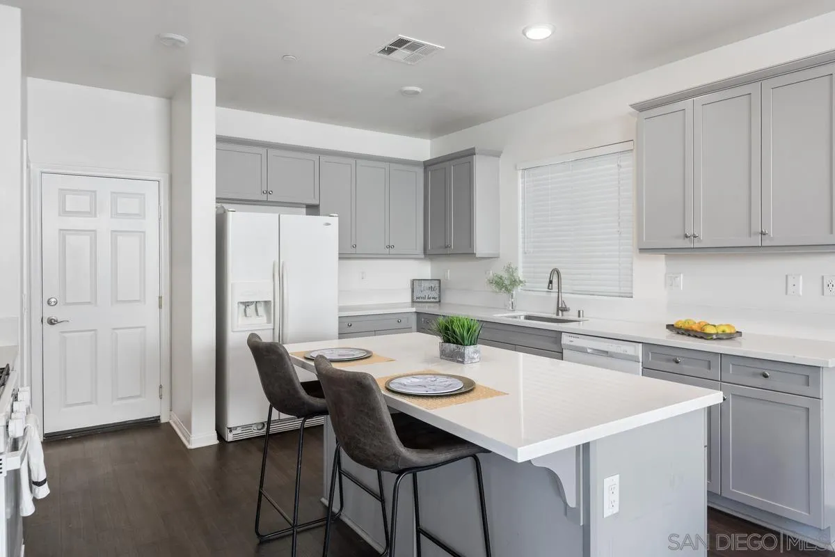 8612 Arlington Way Santee, CA 92071 - Photo 7 of 14