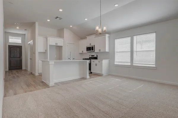 $359,900 | 13206 Hayden Peak Drive, Iowa Colony, TX 77583