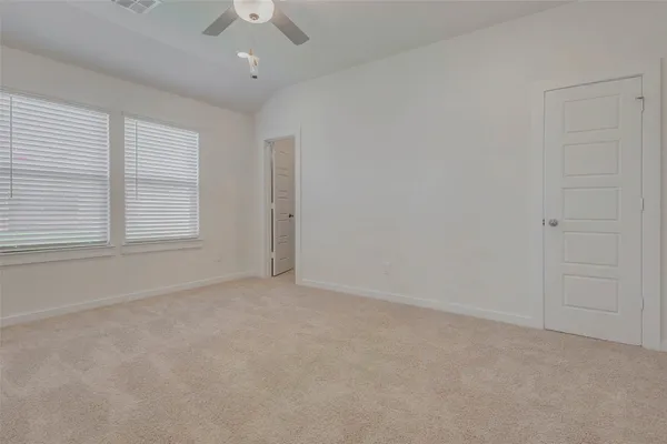 $359,900 | 13206 Hayden Peak Drive, Iowa Colony, TX 77583