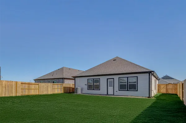 $359,900 | 13206 Hayden Peak Drive, Iowa Colony, TX 77583