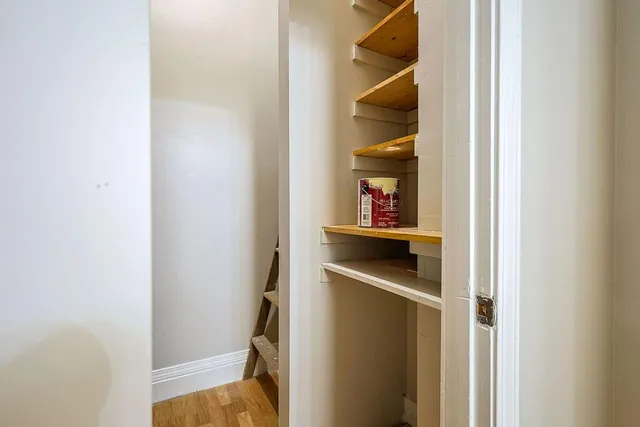 $149,900 | 712 Francis Street, Unit A, St. Joseph, MO 64501