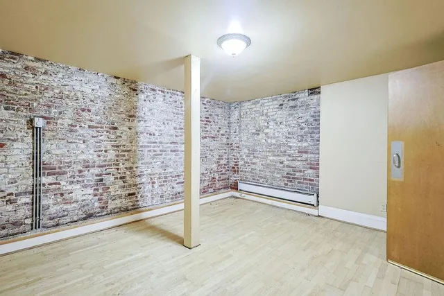 $149,900 | 712 Francis Street, Unit A, St. Joseph, MO 64501