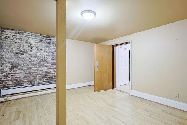 $149,900 | 712 Francis Street, Unit A, St. Joseph, MO 64501