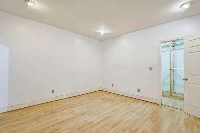 $149,900 | 712 Francis Street, Unit A, St. Joseph, MO 64501