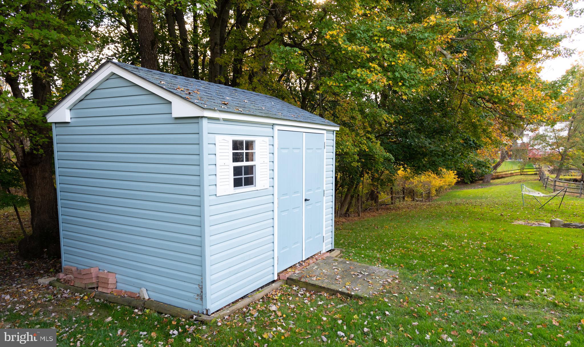 10 Partridge Court Hanover, PA 17331 - Photo 34 of 44 Shed