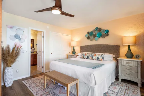 $1,150,000 | 75-6016 Alii Drive, Unit 330, Kailua-Kona, HI 96740