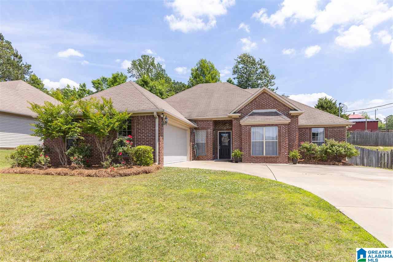 5456 Virginia Way Bessemer, AL 35022 - Photo 2 of 26