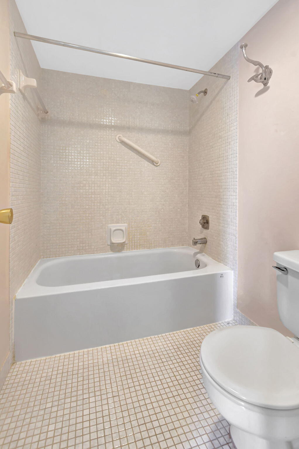 2830 Southwest 13th Street, Unit 101 Delray Beach, FL 33445 - Photo 22 of 56 Primary Bath