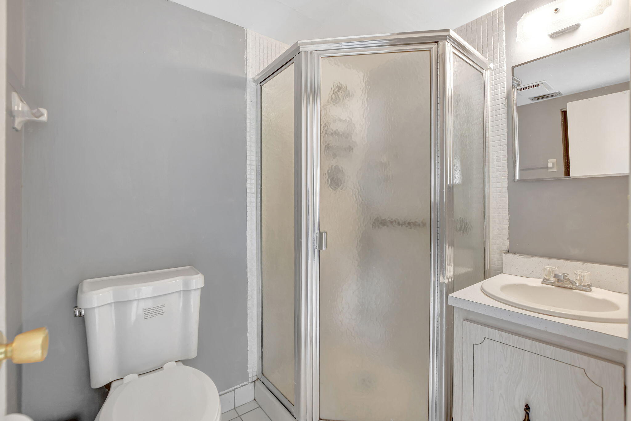 2830 Southwest 13th Street, Unit 101 Delray Beach, FL 33445 - Photo 25 of 56 Second Bath