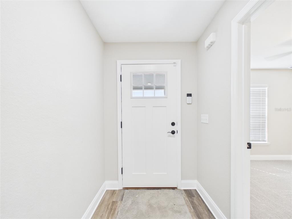 1347 Providence Road Lakeland, FL 33805 - Photo 3 of 31