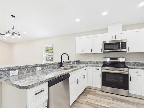 $304,900 | 1347 Providence Road, Lakeland, FL 33805