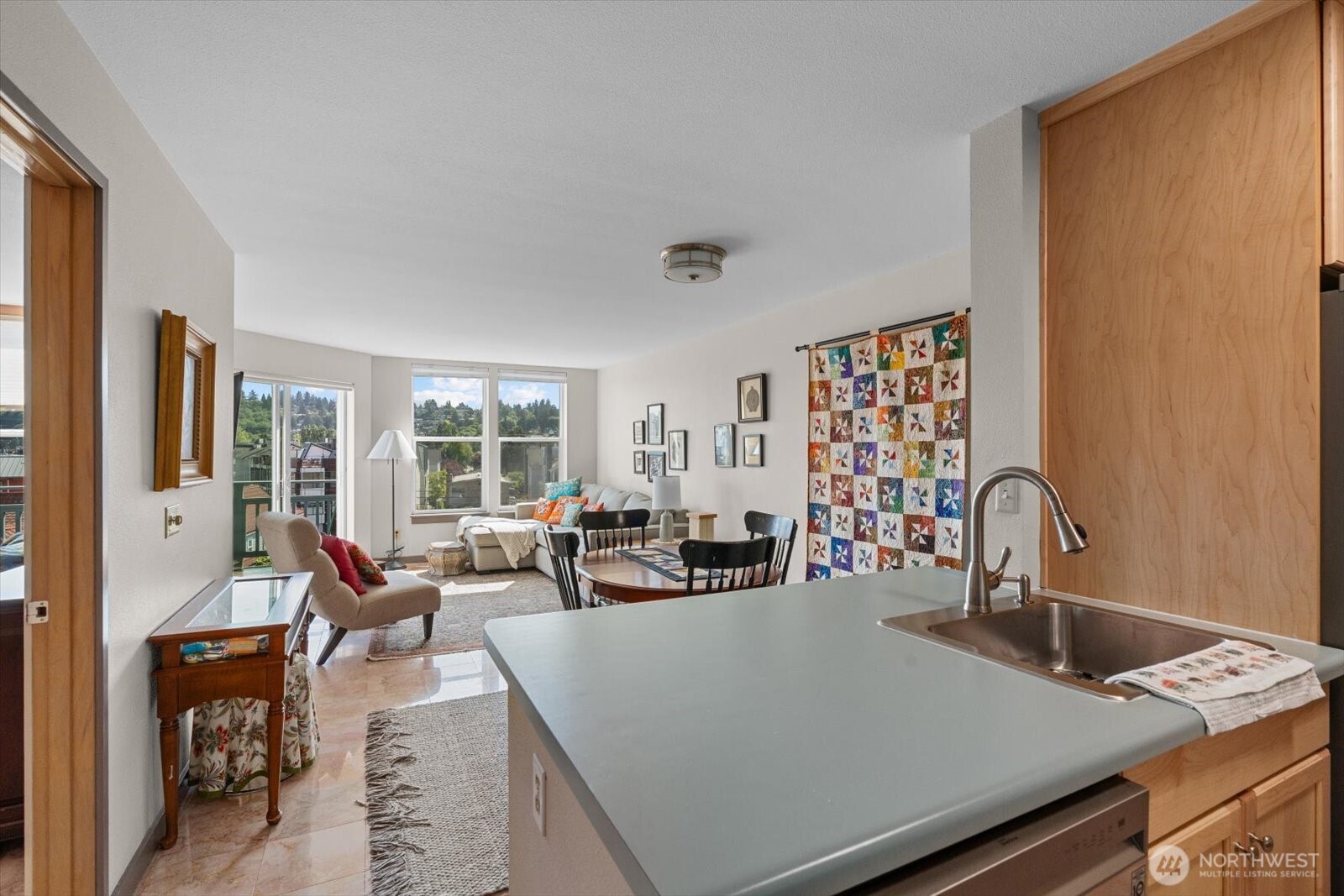 2920 Alki Avenue Southwest, Unit 409 Seattle, WA 98116 - Photo 10 of 26