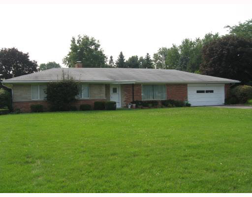 61517 Miami Road South Bend, IN 46614 - Photo 1 of 8