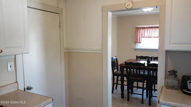 $130,000 | 11 Saratoga Avenue, Broadalbin, NY 12025