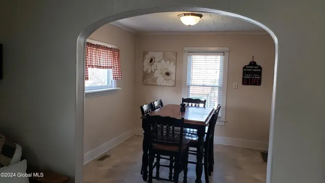 $130,000 | 11 Saratoga Avenue, Broadalbin, NY 12025