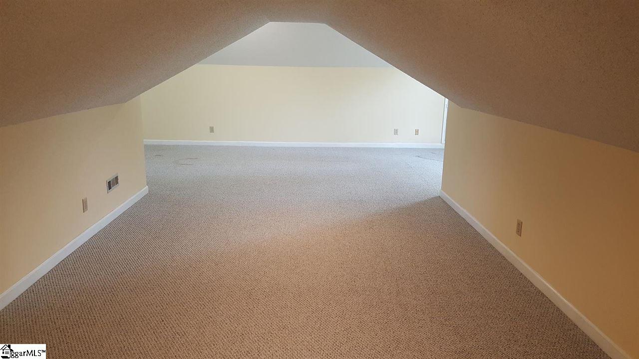 1122 Owens Road Greer, SC 29651 - Photo 15 of 18