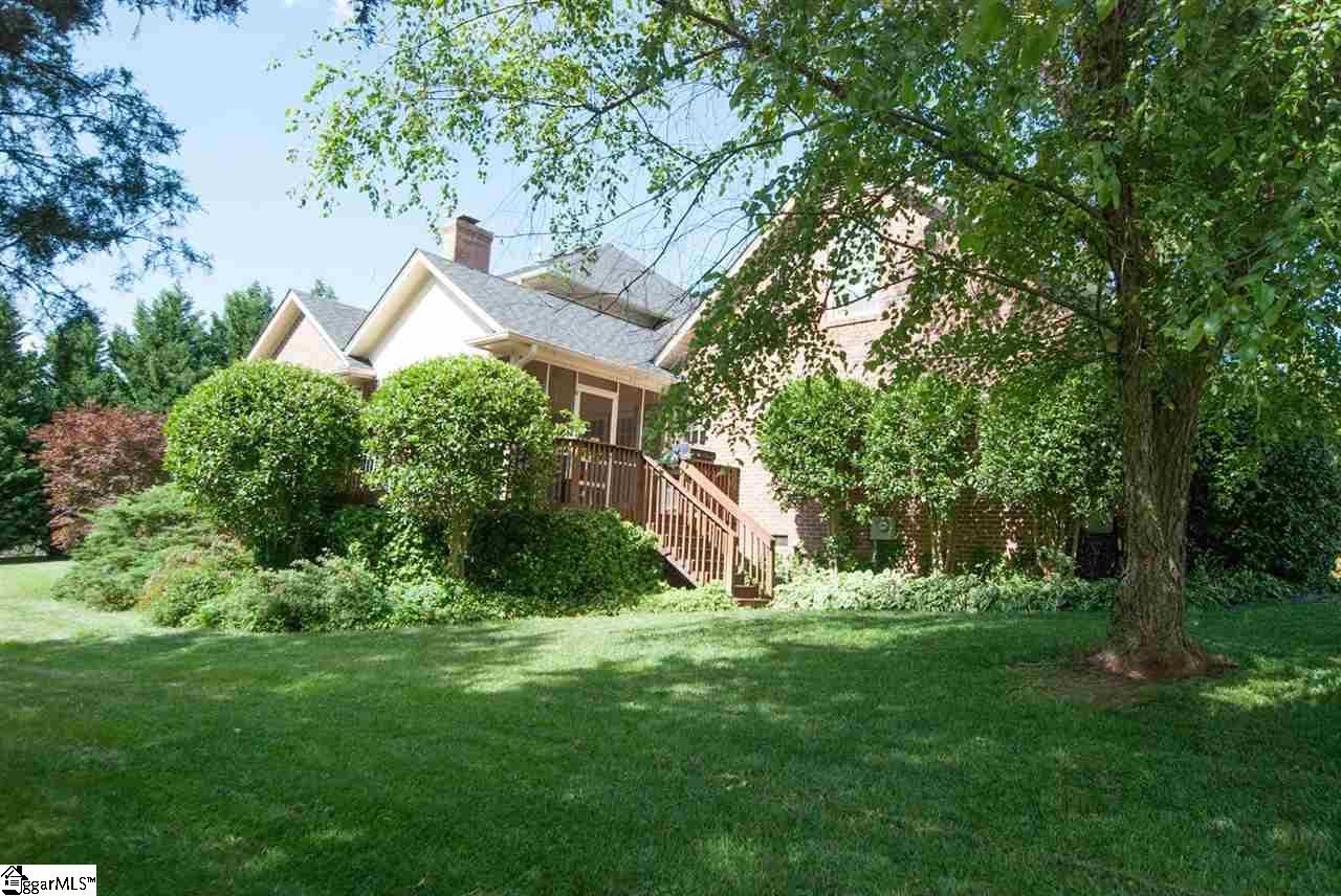 1122 Owens Road Greer, SC 29651 - Photo 4 of 18