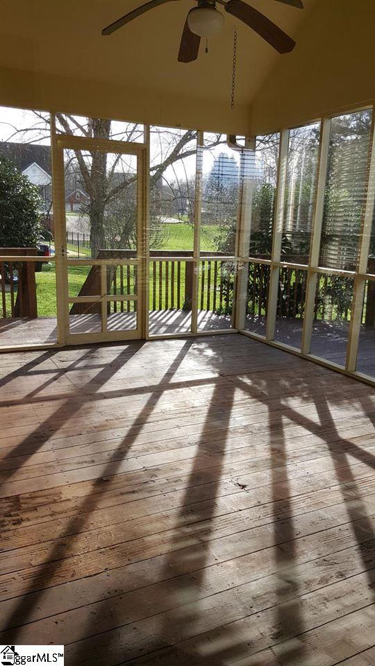 1122 Owens Road Greer, SC 29651 - Photo 5 of 18