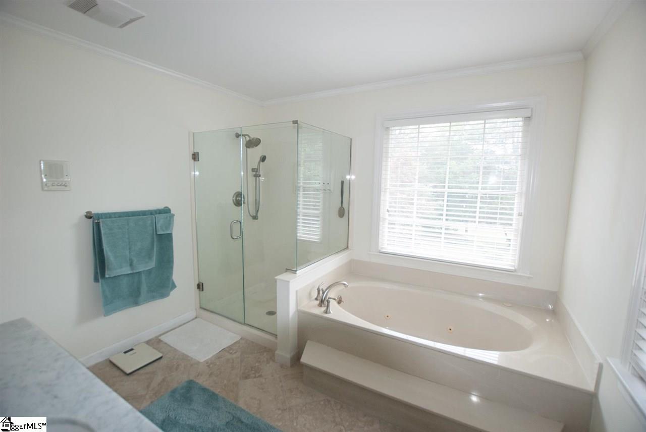 1122 Owens Road Greer, SC 29651 - Photo 10 of 18