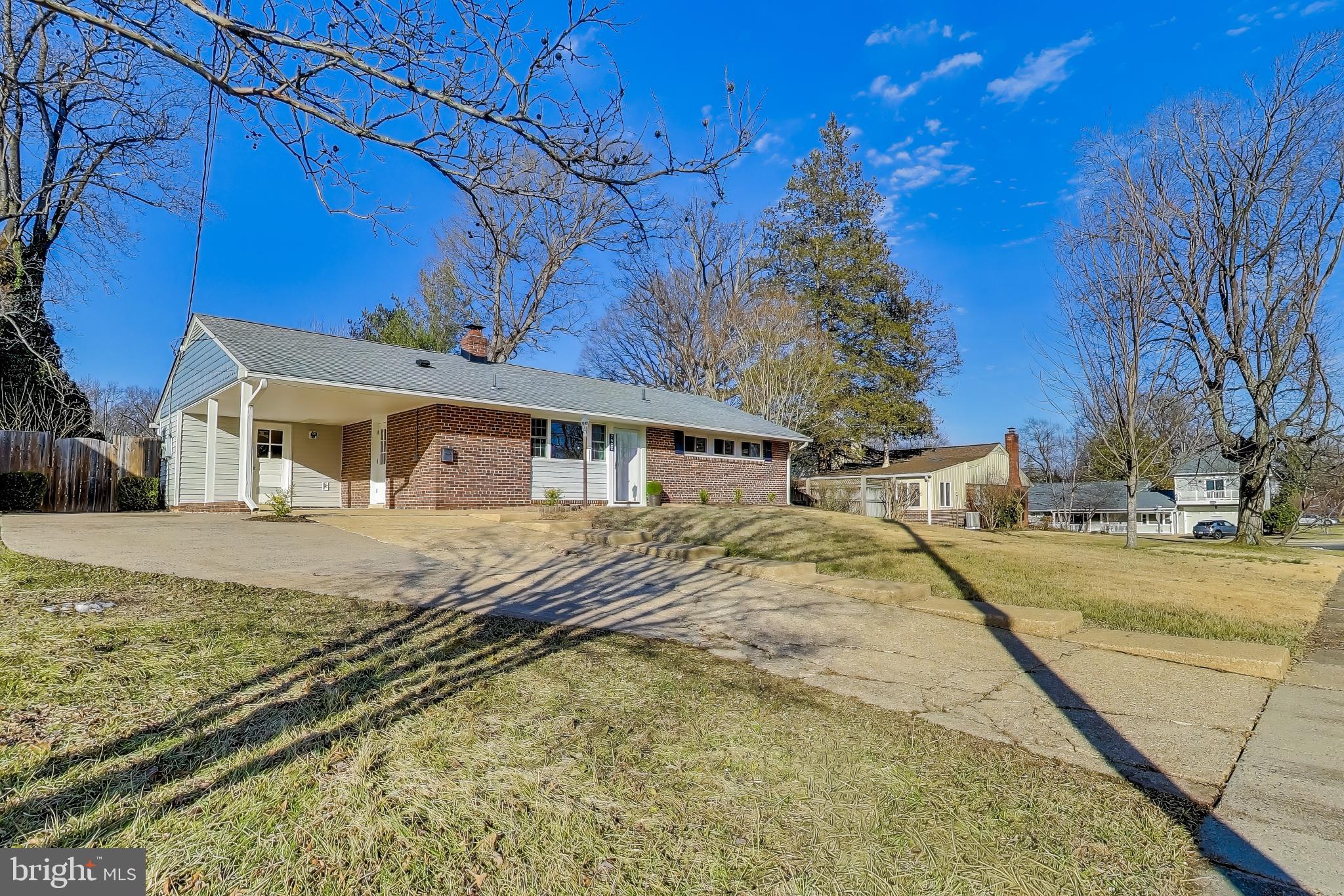 7402 Inzer Street Springfield, VA 22151 - Photo 2 of 49 Pristine, Move-In-Ready 3-Bedroom Rambler