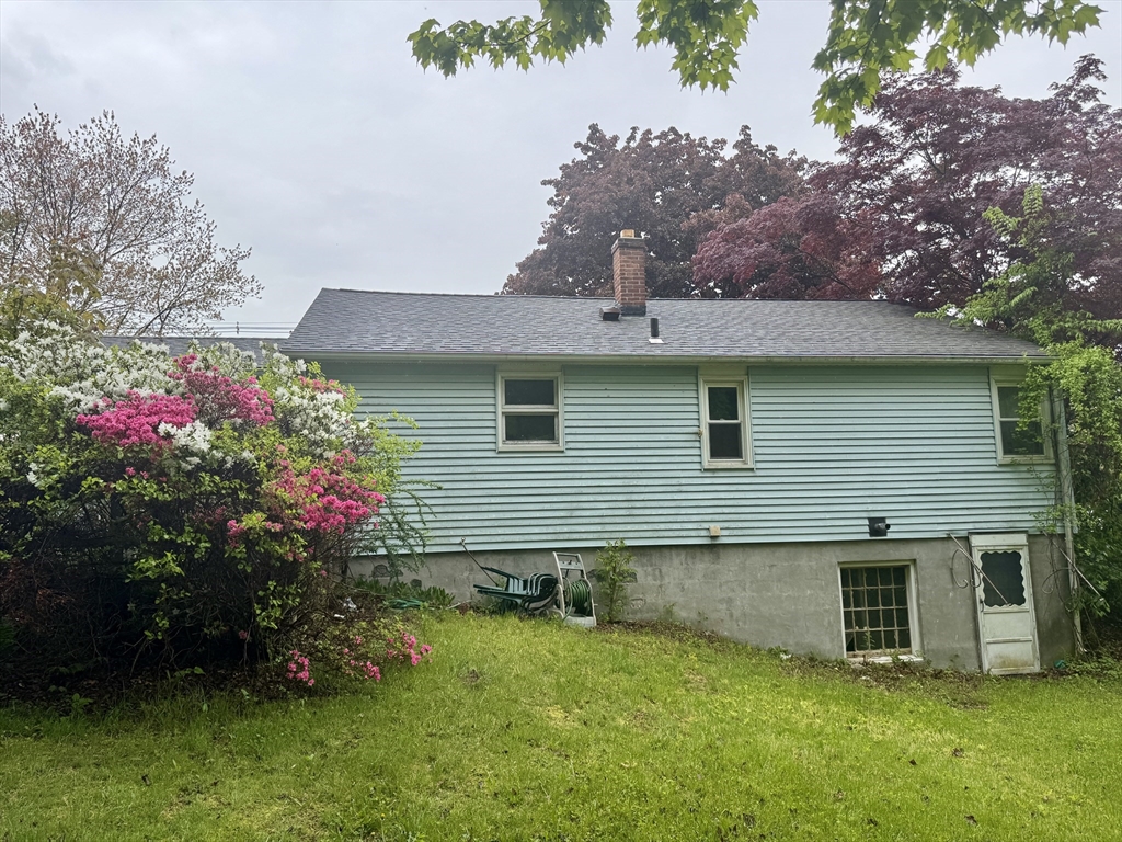 210 Shaker Road East Longmeadow, MA 01028 - Photo 12 of 12