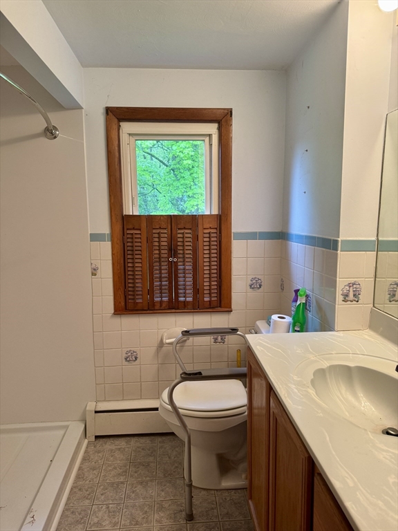 210 Shaker Road East Longmeadow, MA 01028 - Photo 7 of 12