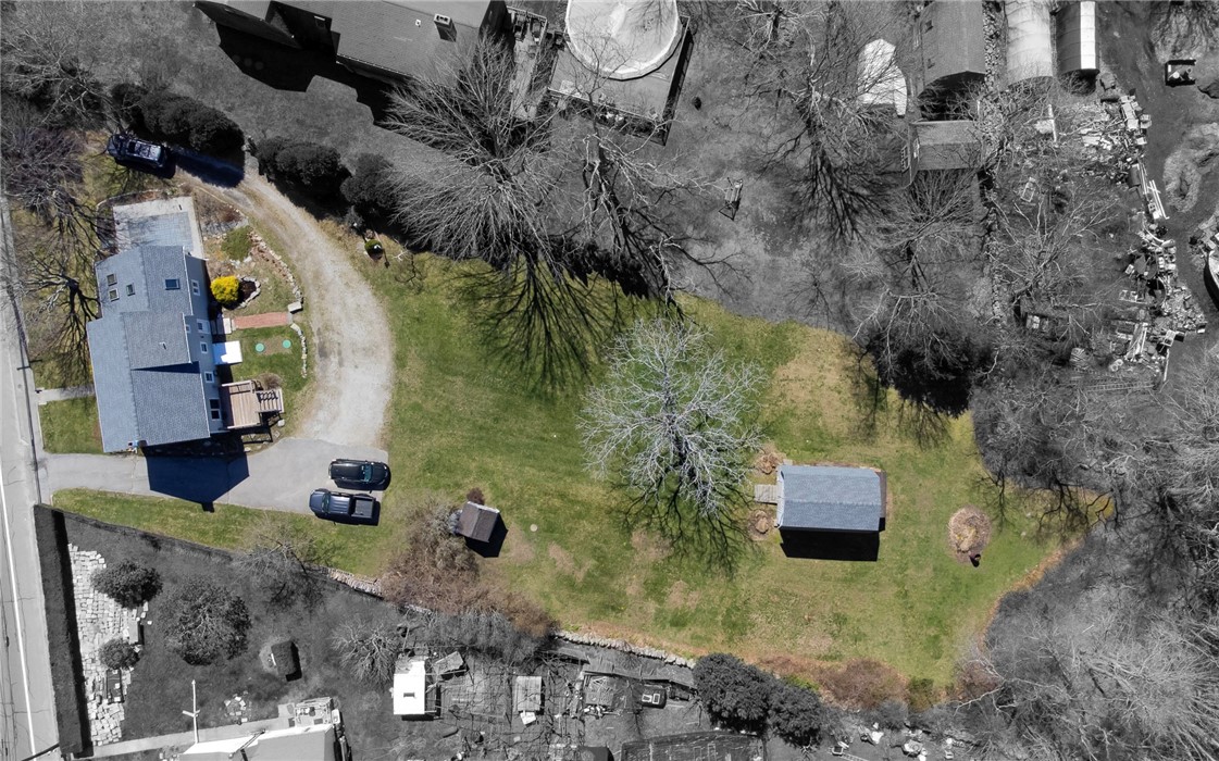 161 Stafford Road Tiverton, RI 02878 - Photo 12 of 47 Gallery Image 12