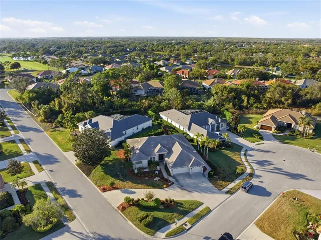 $748,000 | 7212 Spur Court, Sarasota, FL 34243