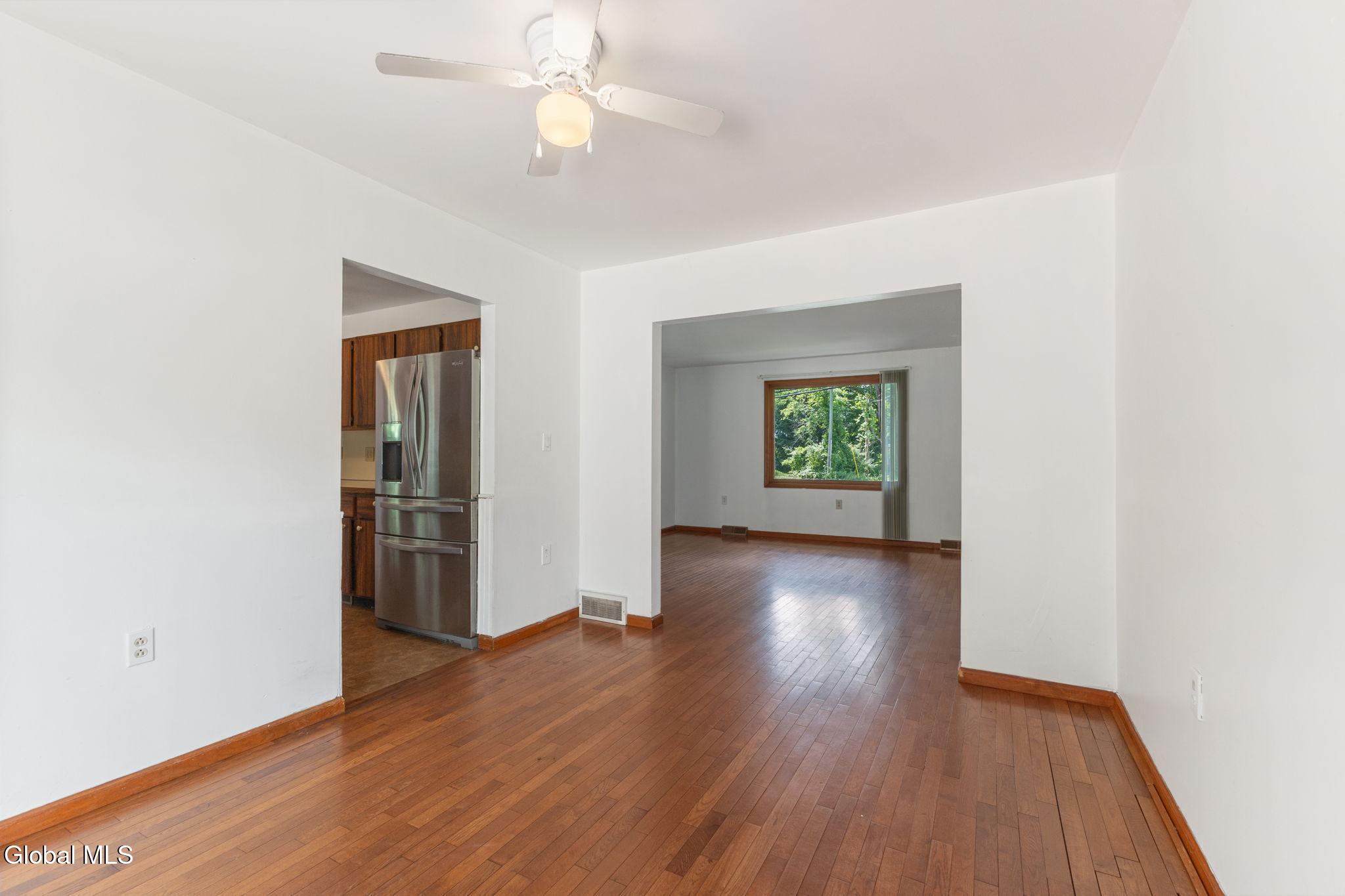 163 Aviation Road Queensbury, NY 12804 - Photo 8 of 49 img137