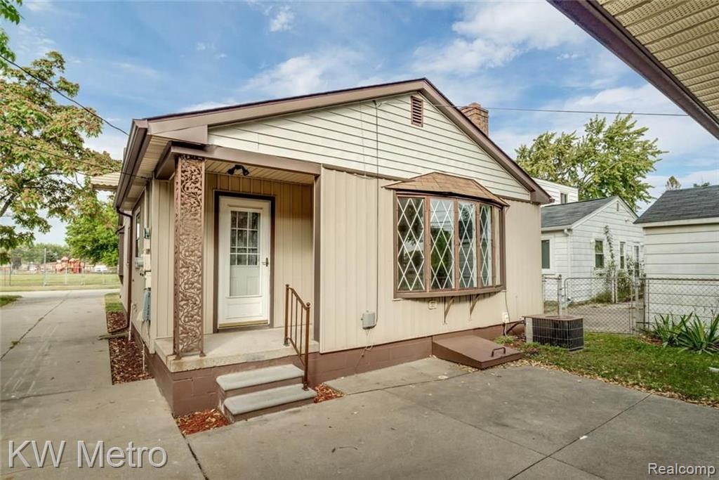 6574 North Gulley Road Dearborn Heights, MI 48127 - Photo 19 of 22