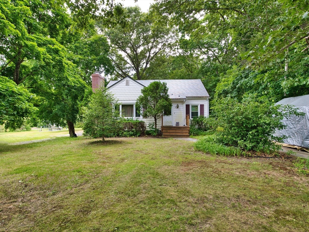 9 Pleasant Street Assonet, MA 02702 - Photo 33 of 36 Gallery Image 33