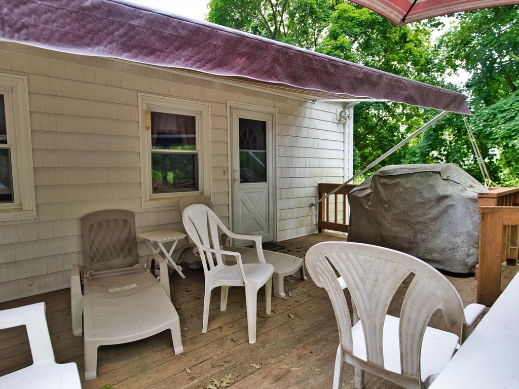 9 Pleasant Street Assonet, MA 02702 - Photo 8 of 36 Gallery Image 8