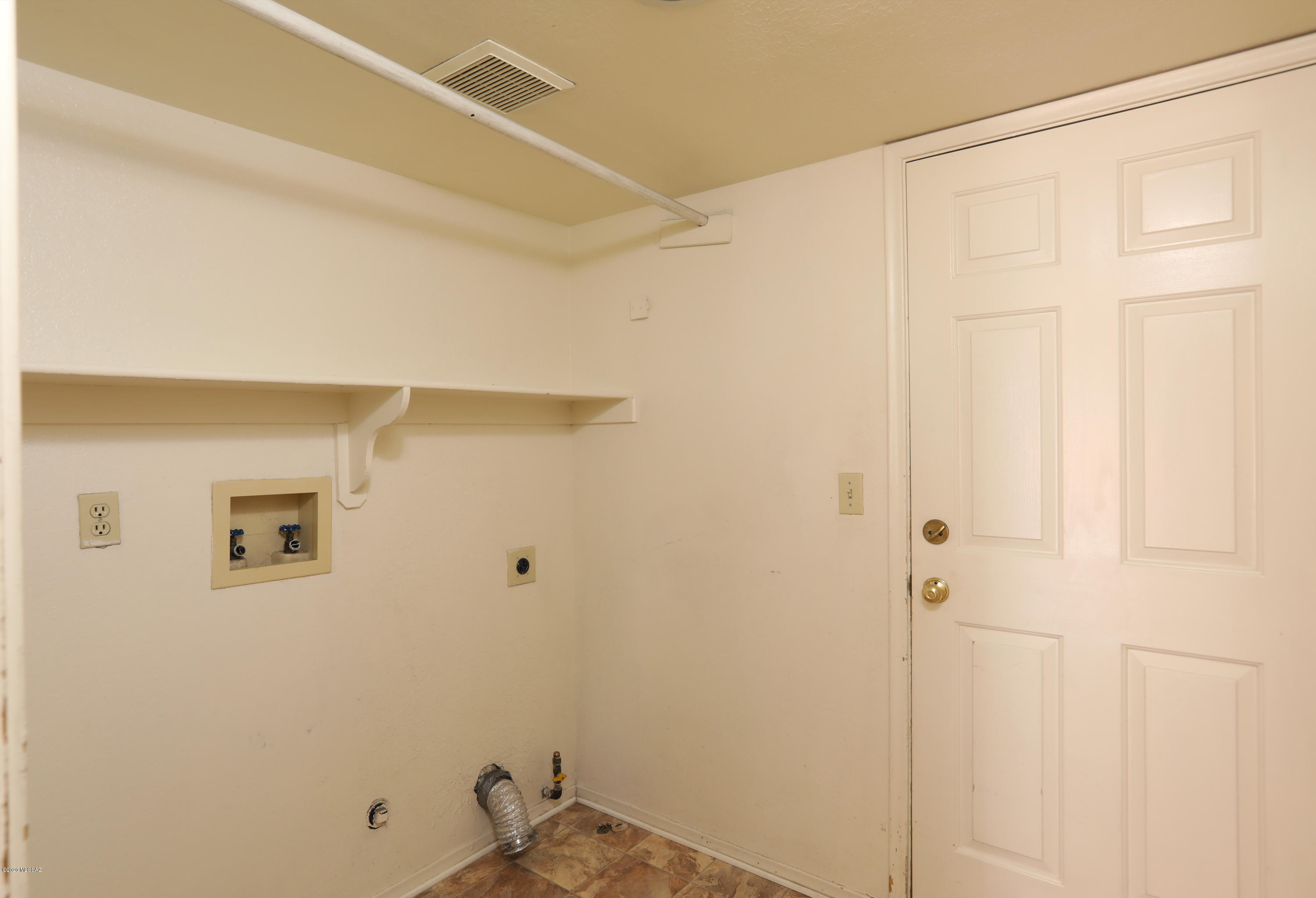 3581 West Thundercloud Loop Tucson, AZ 85742 - Photo 26 of 32