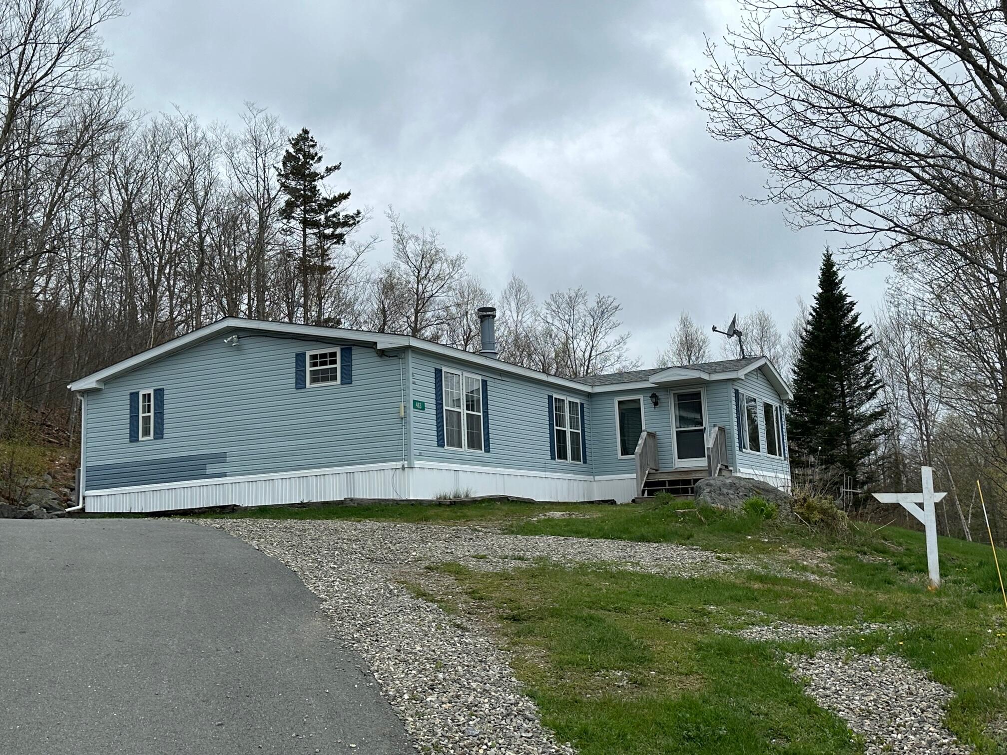 483 Shore Road Northport, ME 04849 - Photo 2 of 27 IMG_5215