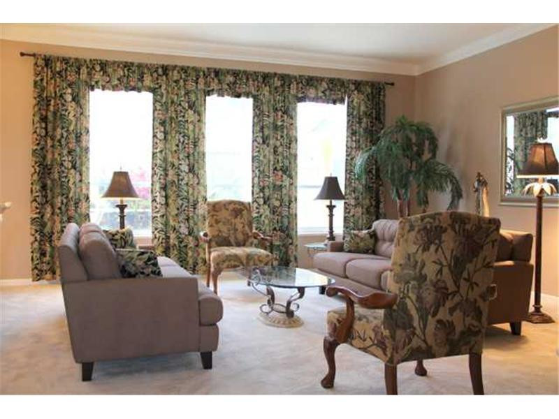 9596 Lake Serena Drive Boca Raton, FL 33496 - Photo 5 of 5 Living Room