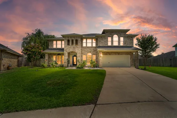 $4,000 | 815 Arlington Lane, Rosenberg, TX 77469