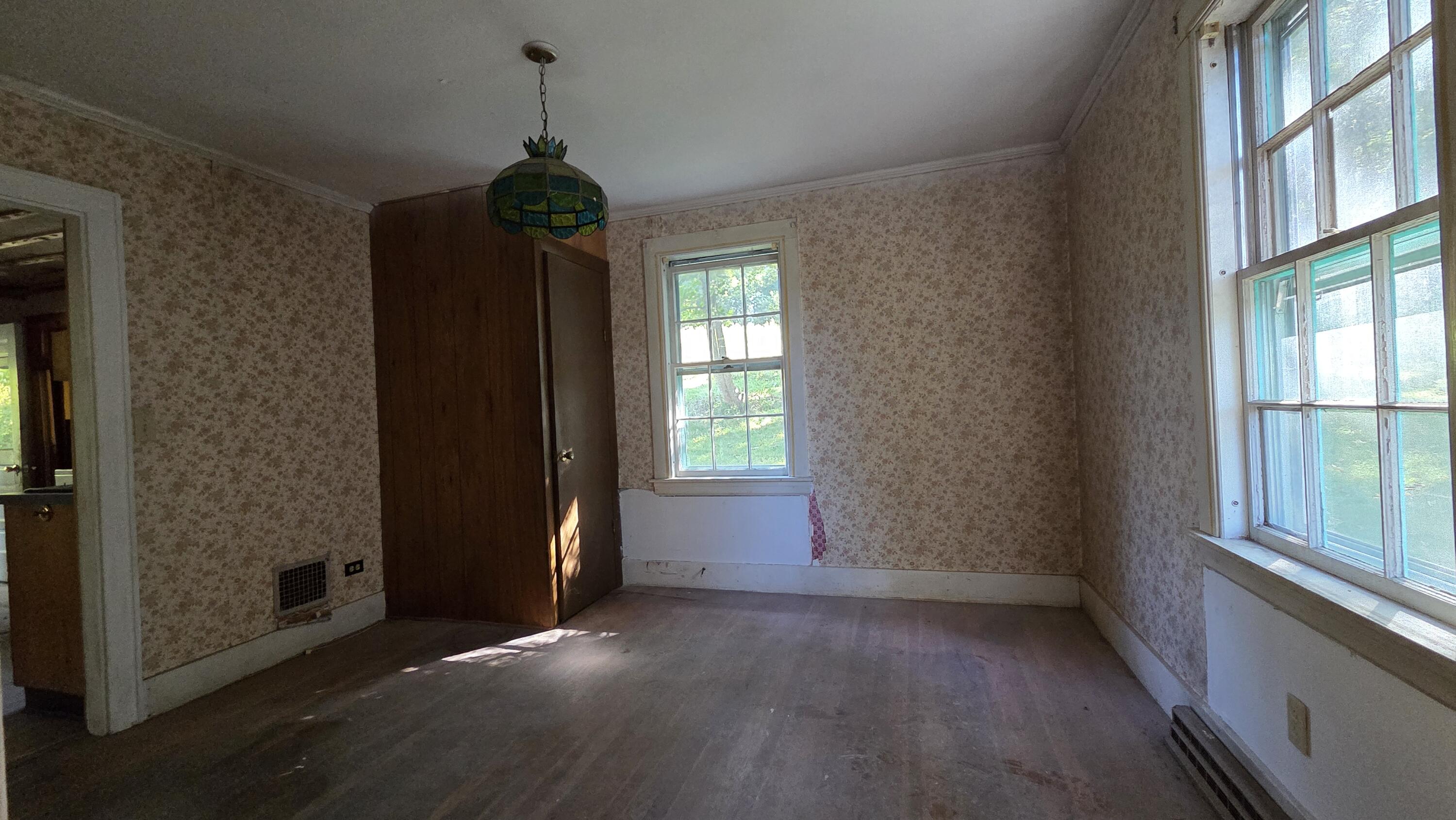 195 River Road Bucksport, ME 04416 - Photo 22 of 32 Dining Room
