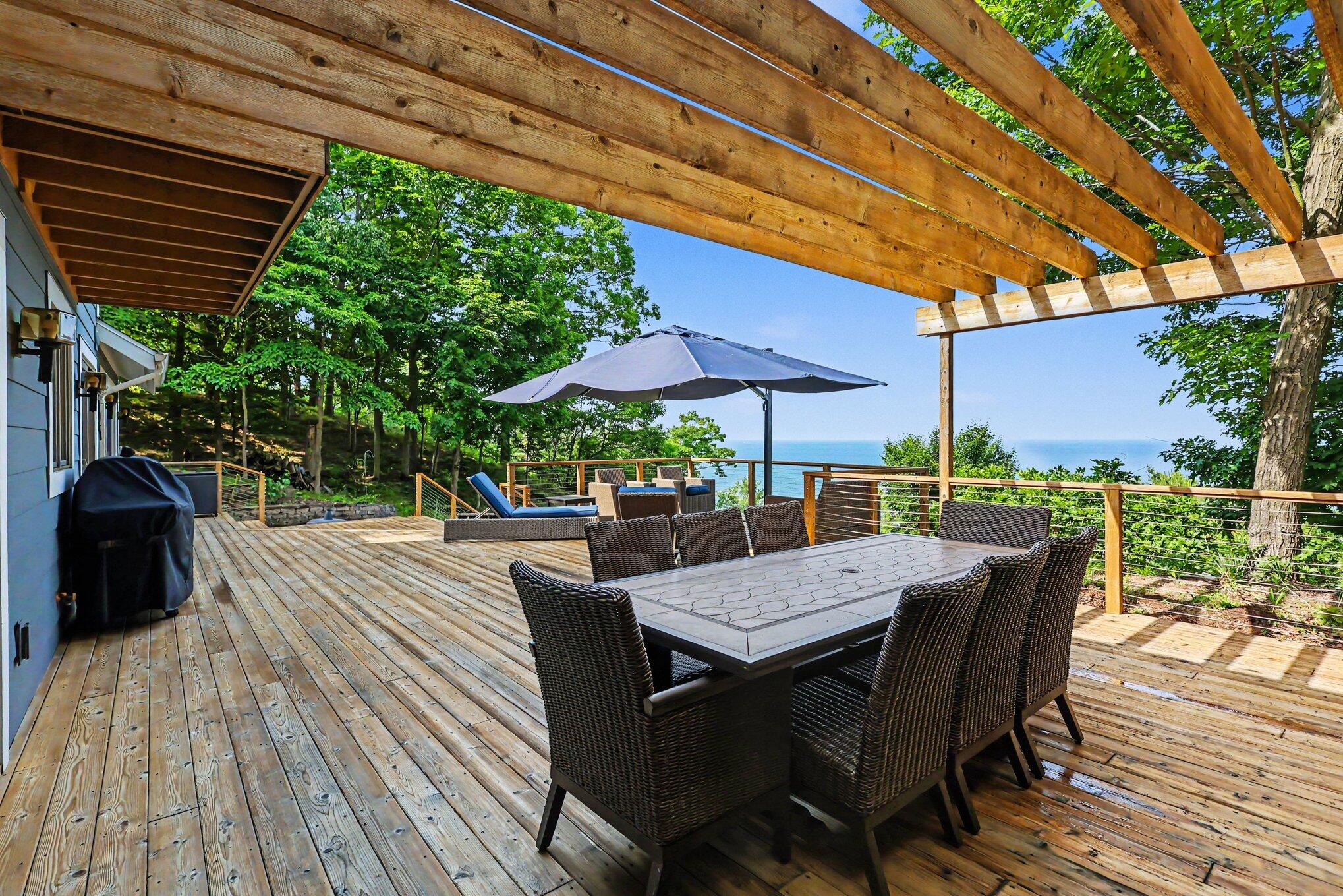 18240 North Shore Estates Road Spring Lake, MI 49456 - Photo 22 of 64 Deck/Pergola