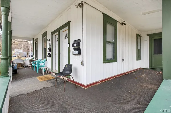 $349,900 | 612 West Seneca Turnpike, Syracuse, NY 13207