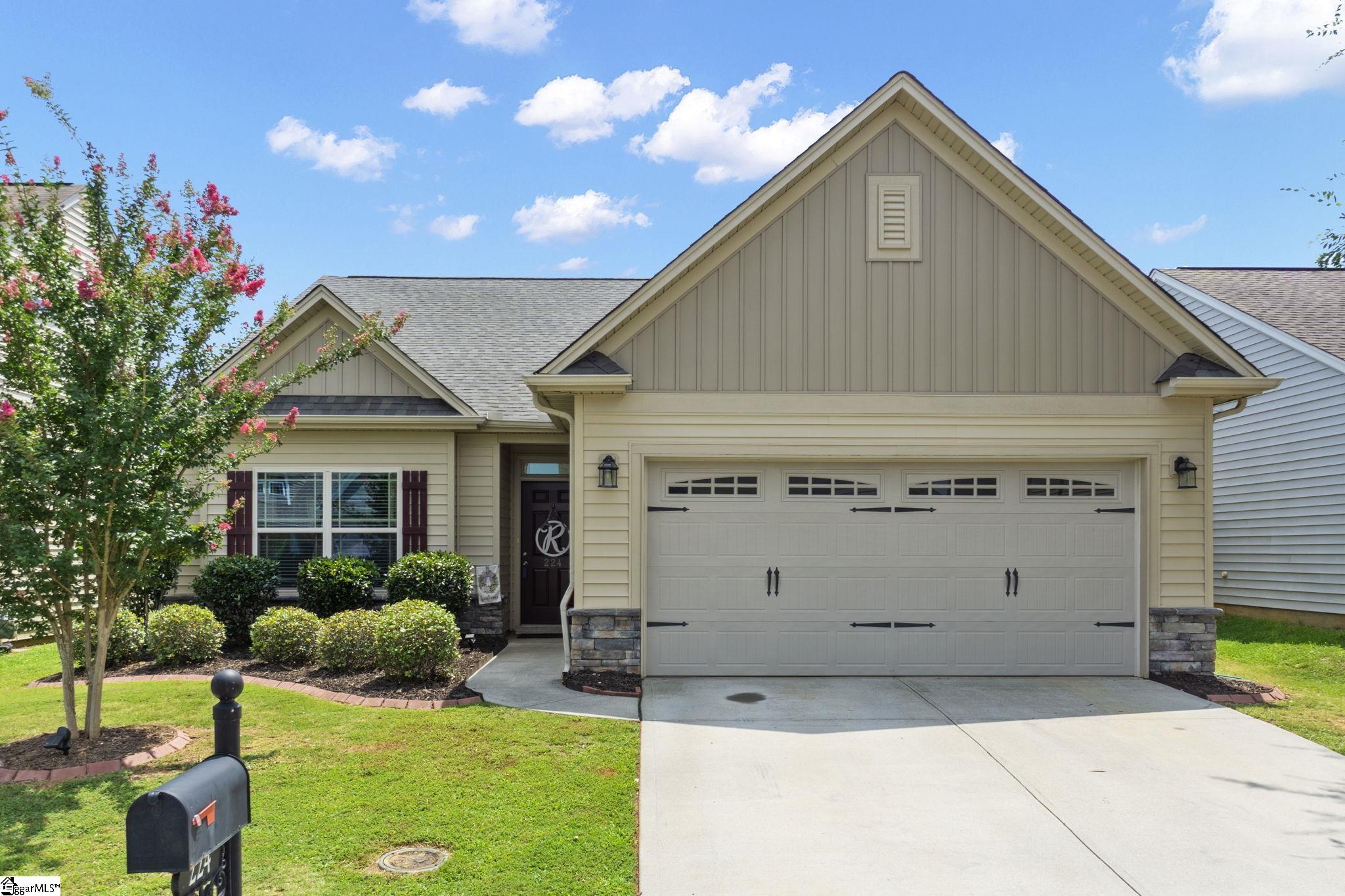 224 Riverdale Road Simpsonville, SC 29680 - Photo 1 of 25 Gallery Image 1