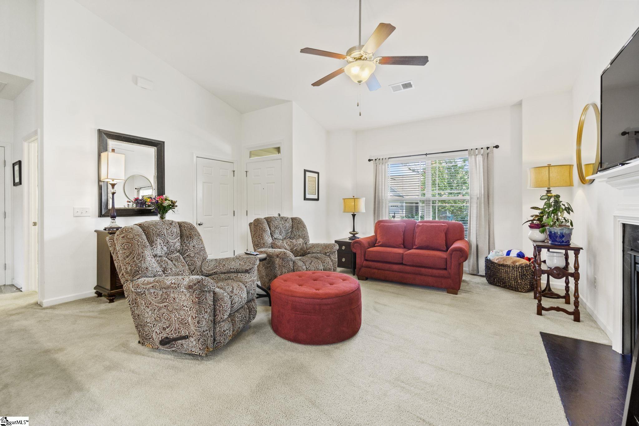 224 Riverdale Road Simpsonville, SC 29680 - Photo 4 of 25 Gallery Image 4