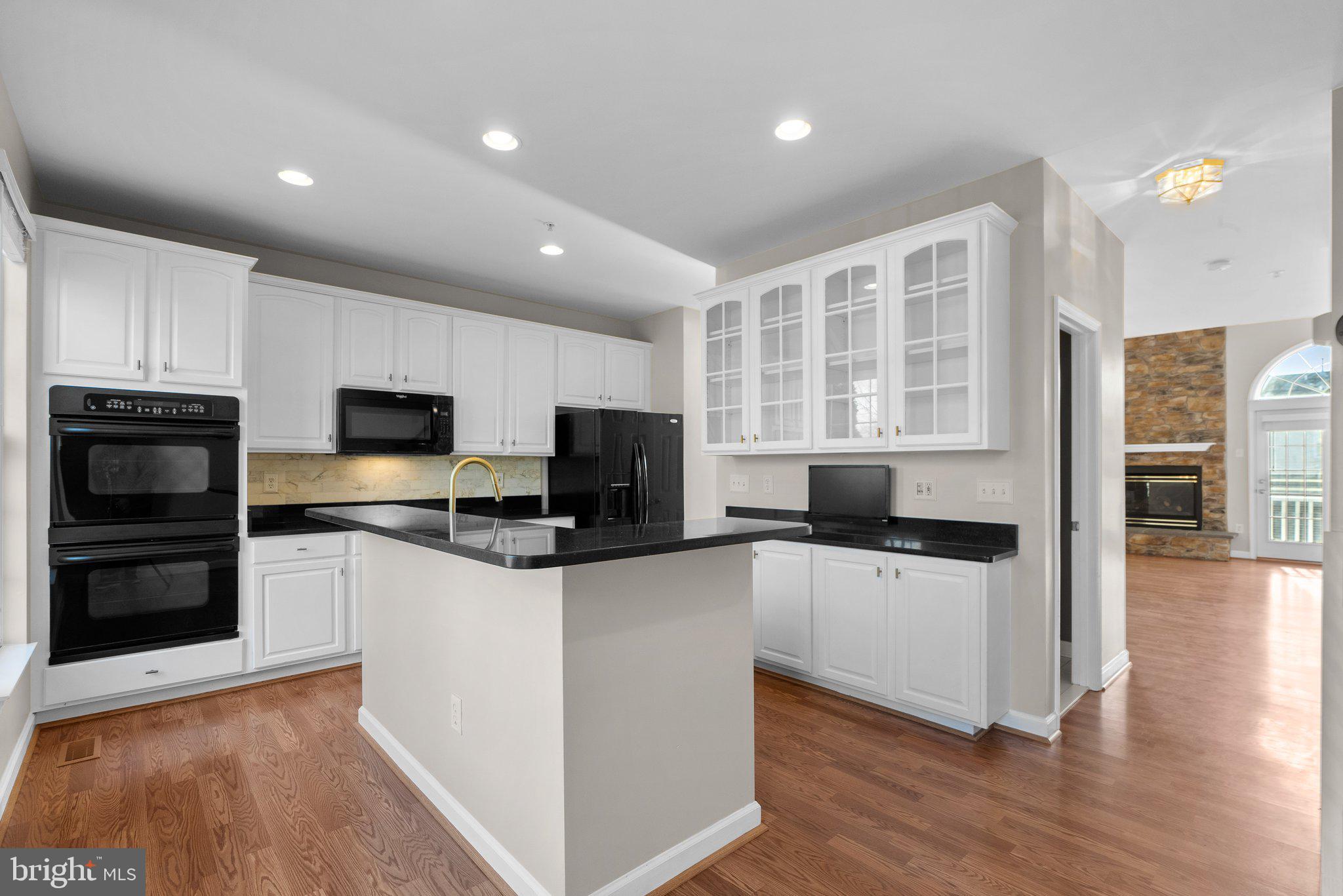 3831 Sugarloaf Parkway Frederick, MD 21704 - Photo 17 of 44 Kitchen