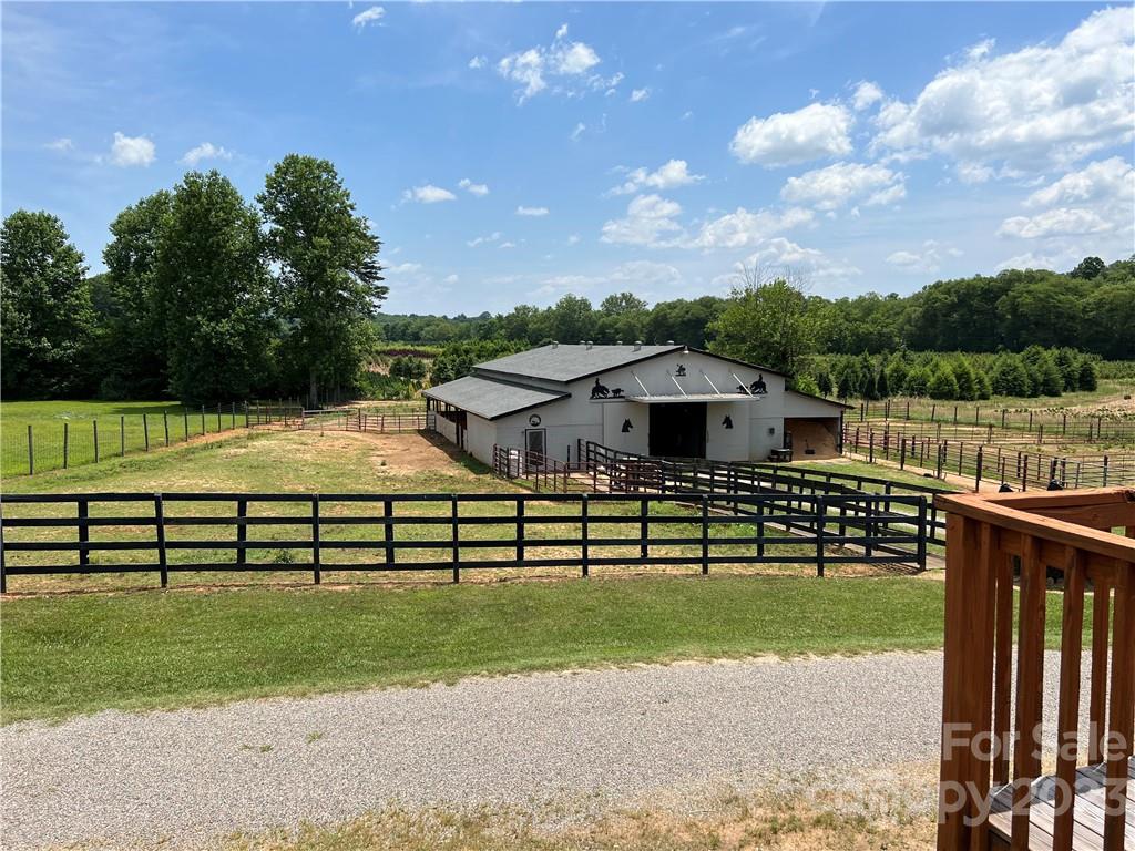 4338 Calico Road Lenoir, NC 28645 - Photo 3 of 48 Gallery Image 3