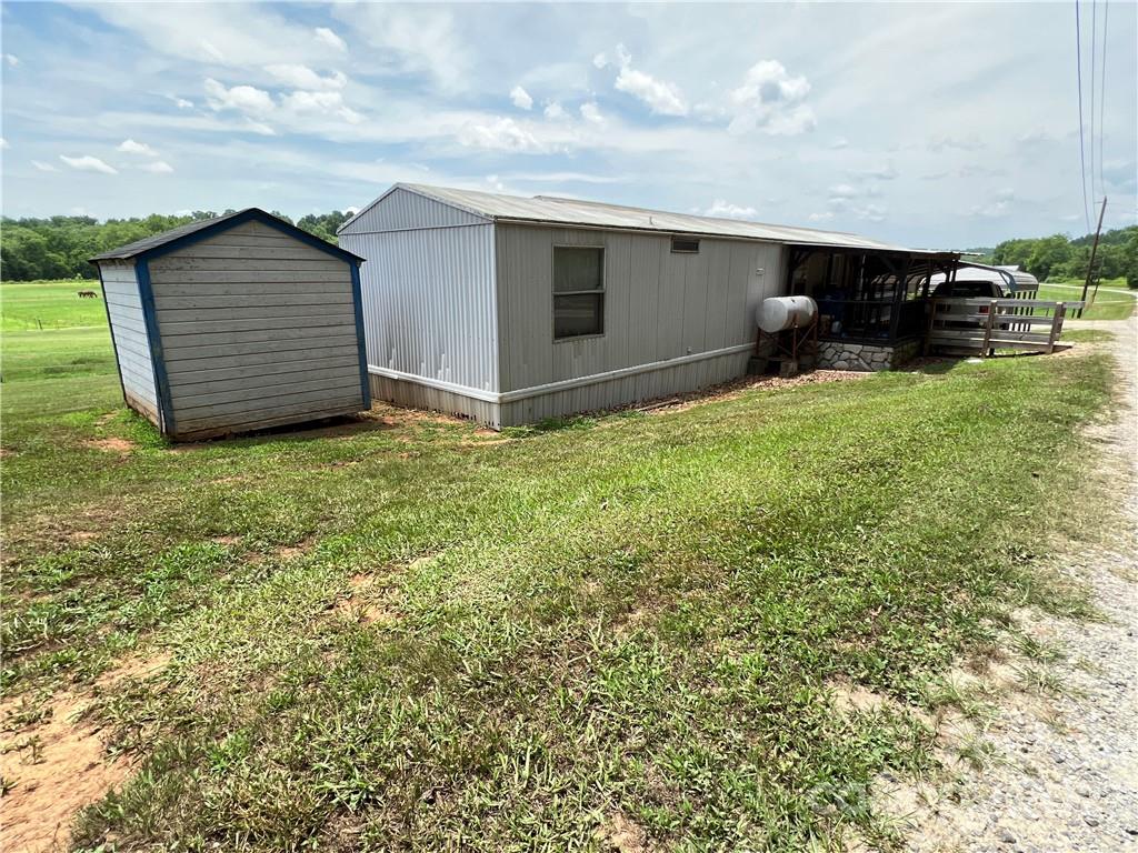 4338 Calico Road Lenoir, NC 28645 - Photo 44 of 48 Gallery Image 44