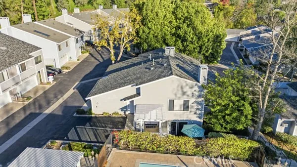 a house view with a outdoor space