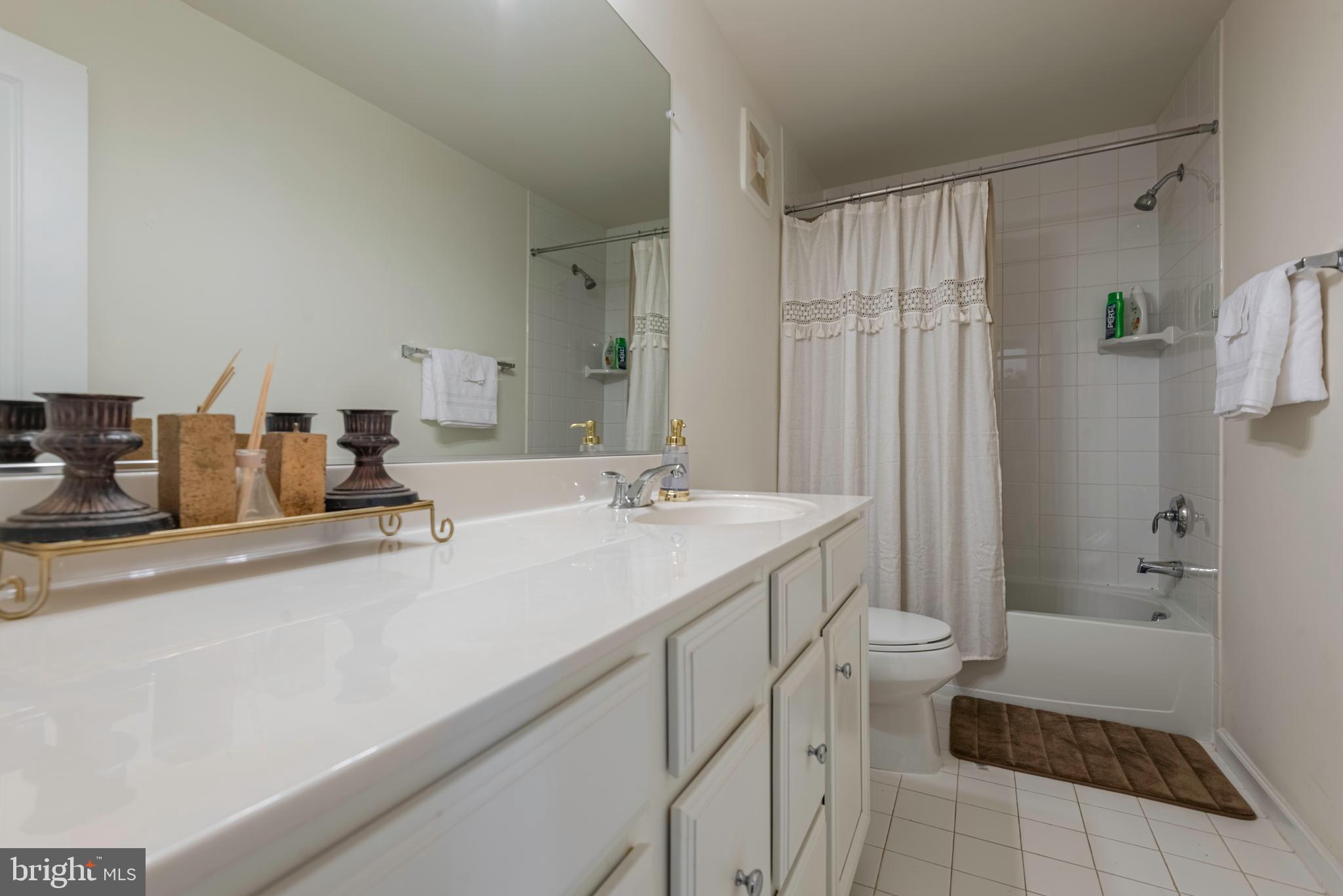2728 Duvall Ridge Road Hyattsville, MD 20785 - Photo 19 of 36